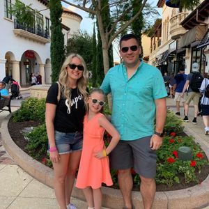 Meet your Posher, Danielle